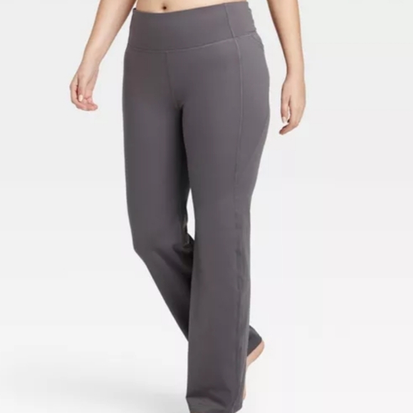 Danskin Now Straight Leg Activewear Leggings - Picture 2 of 9